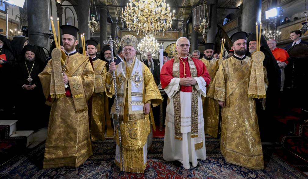 Papa Leone XIV, appelli alla pace in Turchia e Libano