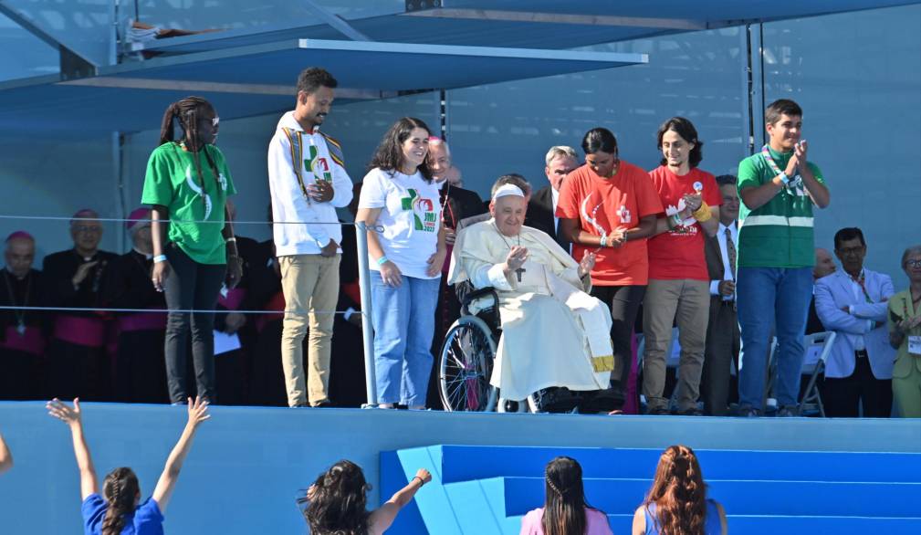 Gmg Lisbona: cerimonia di accoglienza con papa Francesco al parco Eduardo VII Gmg Lisbona: cerimonia di accoglienza con papa Francesco al parco Eduardo VII