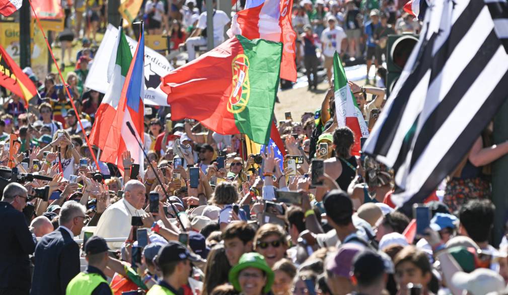 Gmg Lisbona: cerimonia di accoglienza con papa Francesco al parco Eduardo VII Gmg Lisbona: cerimonia di accoglienza con papa Francesco al parco Eduardo VII