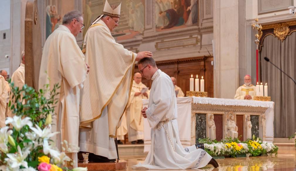 L’ordinazione diaconale di tre giovani, gioia grande per la nostra diocesi L’ordinazione diaconale di tre giovani, gioia grande per la nostra diocesi