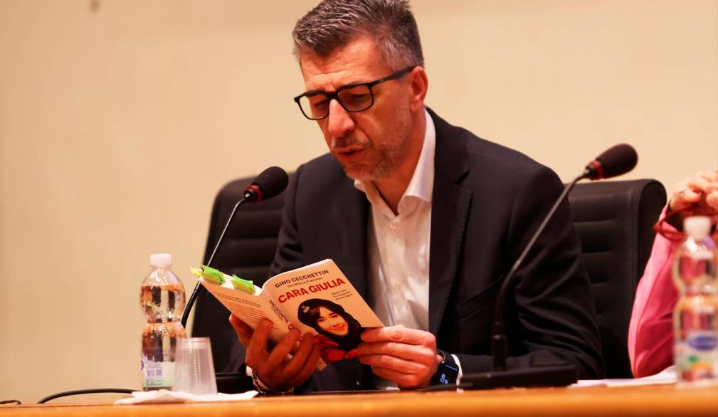 Il grande dono di Giulia, Gino Cecchettin presenta a Treviso il libro dedicato alla figlia