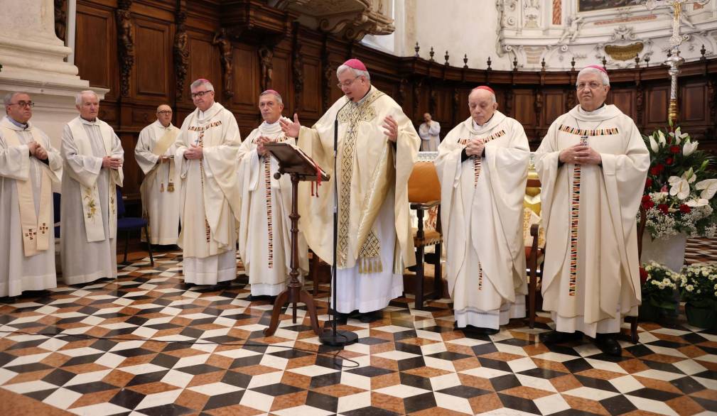 Nel primo anniversario della morte, mons. Magnani ricordato da cinque vescovi Nel primo anniversario della morte, mons. Magnani ricordato da cinque vescovi