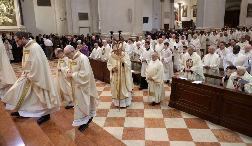 Messa del Crisma, il Vescovo: dal “tornare all’origine” una “Parola per la vita”