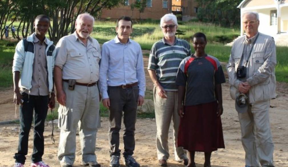 Primari di ostetricia e ginecologia del Triveneto in Tanzania con Medici con l'Africa Cuamm Primari di ostetricia e ginecologia del Triveneto in Tanzania con Medici con l'Africa Cuamm