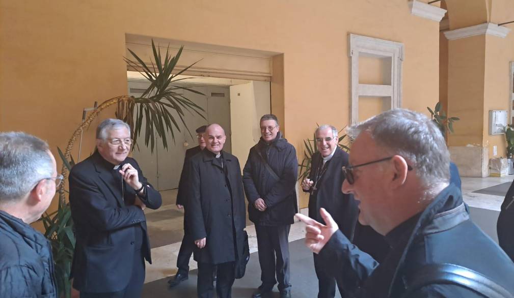 Prosegue la Visita ad Limina dei vescovi Triveneti. Mons. Tomasi: “Bel momento di Chiesa” Prosegue la Visita ad Limina dei vescovi Triveneti. Mons. Tomasi: “Bel momento di Chiesa”