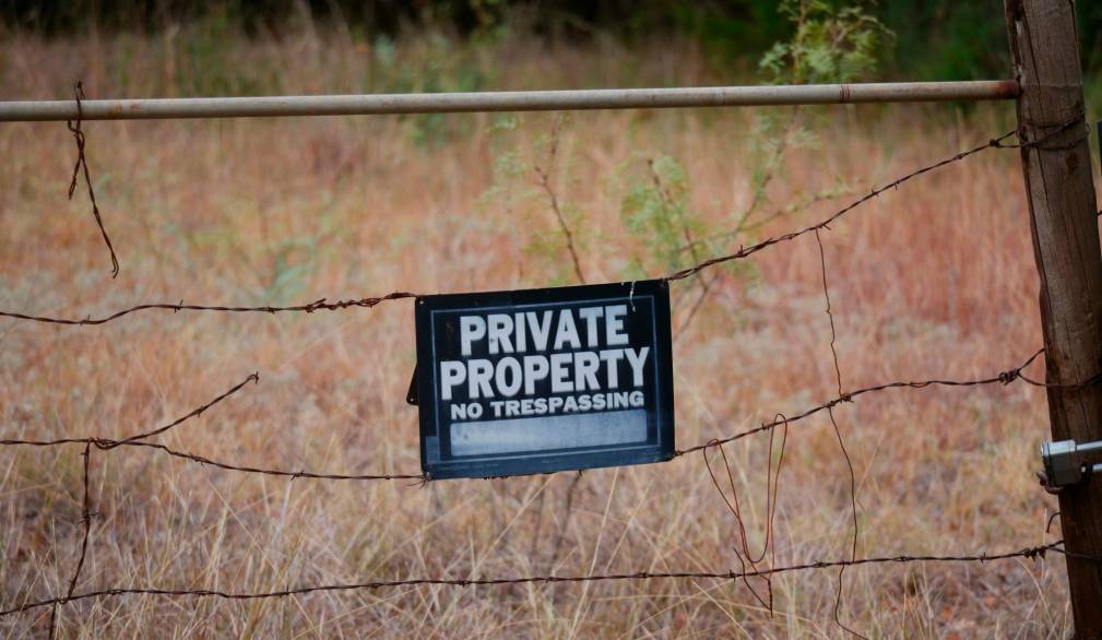 La proprietà privata del sottosuolo e dello spazio aereo La proprietà privata del sottosuolo e dello spazio aereo