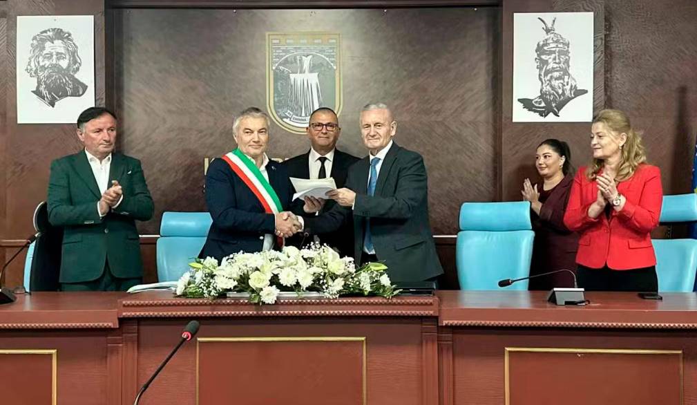 Quinto, patto di amicizia con il Comune kosovaro di Klinë Quinto, patto di amicizia con il Comune kosovaro di Klinë