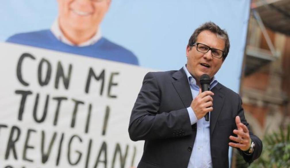 Regionali, l’ex sindaco Manildo candidato del centrosinistra “largo” Regionali, l’ex sindaco Manildo candidato del centrosinistra “largo”