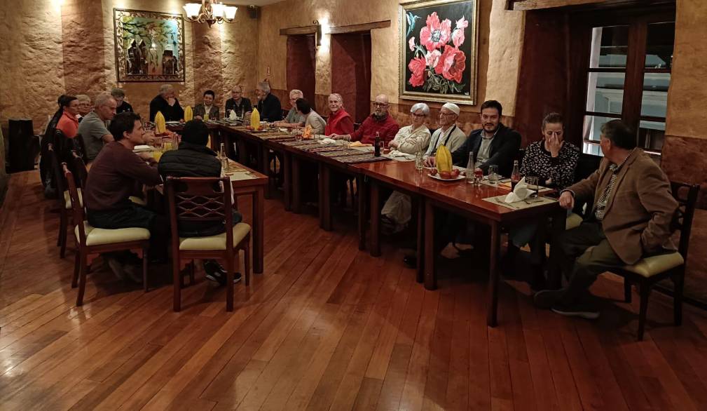 Cena in un tipico locale coloniale di Quito