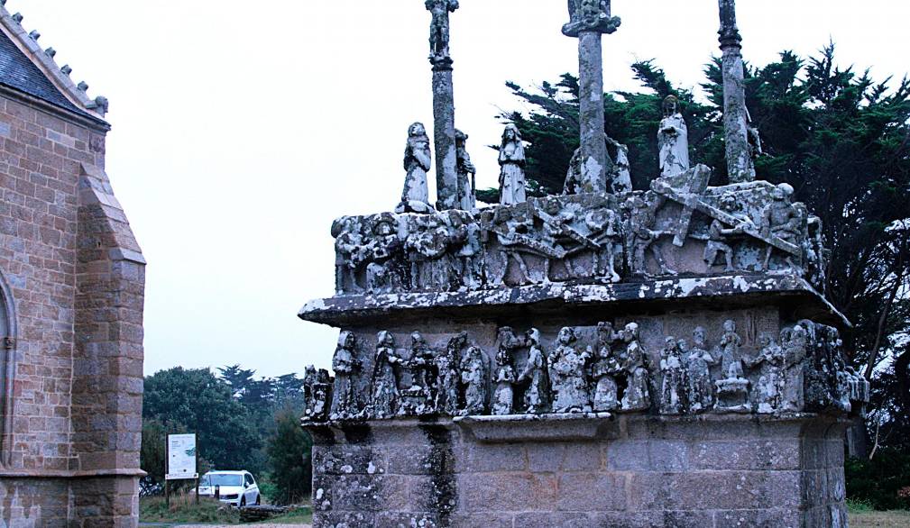 Il Calvario di Notre Dame de Tronoën