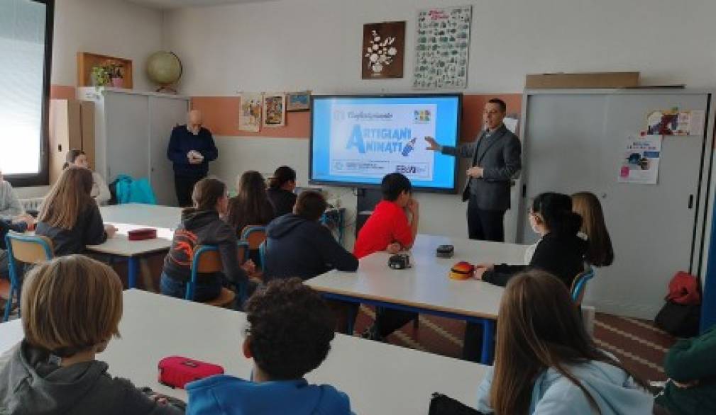Per far conoscere i mestieri ai ragazzi, Confartigianato Imprese Marca Trevigiana ha coinvolto il Gruppo Alcuni Per far conoscere i mestieri ai ragazzi, Confartigianato Imprese Marca Trevigiana ha coinvolto il Gruppo Alcuni