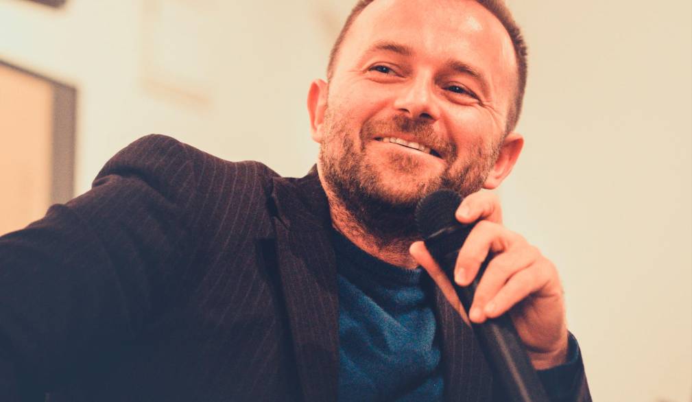 Serata “Meglio veri che perfetti” con Enrico Galiano Serata “Meglio veri che perfetti” con Enrico Galiano