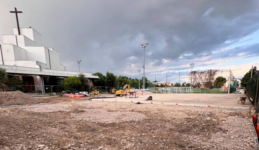 La raccolta fondi per i nuovi campi sportivi a San Bartolomeo di Treviso La raccolta fondi per i nuovi campi sportivi a San Bartolomeo di Treviso