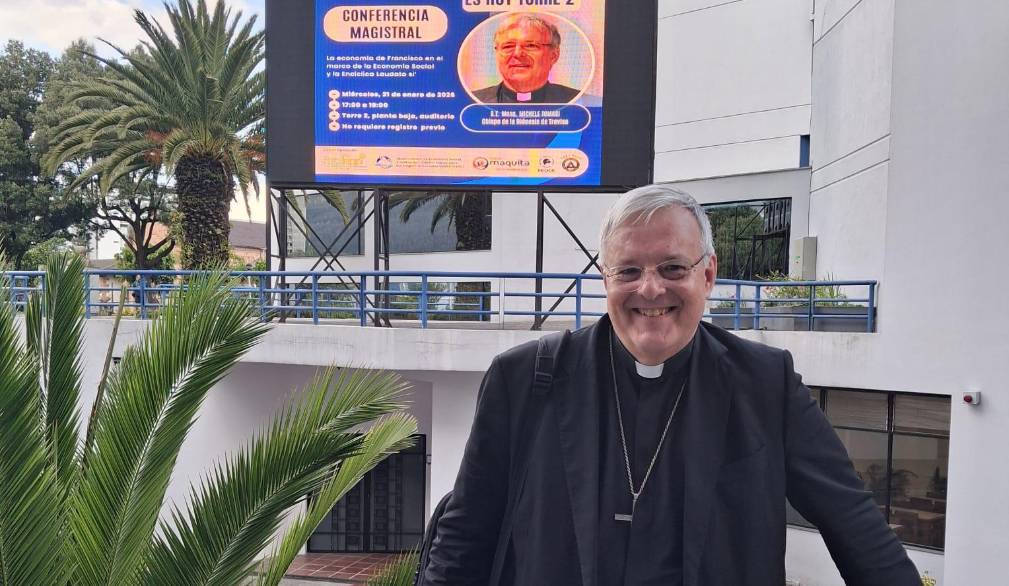 Mercoledì 21 gennaio: la relazione del vescovo Tomasi alla Pontificia Università Cattolica