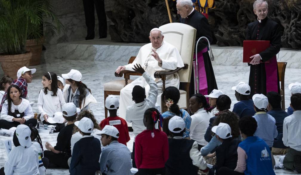 Roma 6–11-2023 Aula Paolo VI Papa Francesco incontra i bambini di tutto il mondo Ph: Cristian Gennari/Siciliani Roma 6–11-2023 Aula Paolo VI Papa Francesco incontra i bambini di tutto il mondo Ph: Cristian Gennari/Siciliani