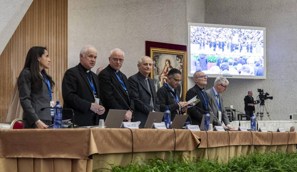 Assemblea sinodale: mons. Castellucci, “testo non ancora maturo, serve ripensamento globale” Assemblea sinodale: mons. Castellucci, “testo non ancora maturo, serve ripensamento globale”