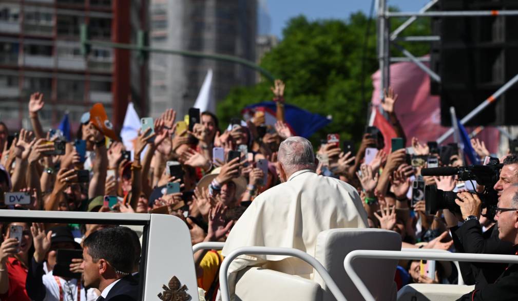 Gmg Lisbona: cerimonia di accoglienza con papa Francesco al parco Eduardo VII Gmg Lisbona: cerimonia di accoglienza con papa Francesco al parco Eduardo VII