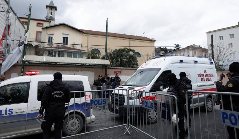 Turchia: attaccata chiesa cattolica a Istanbul