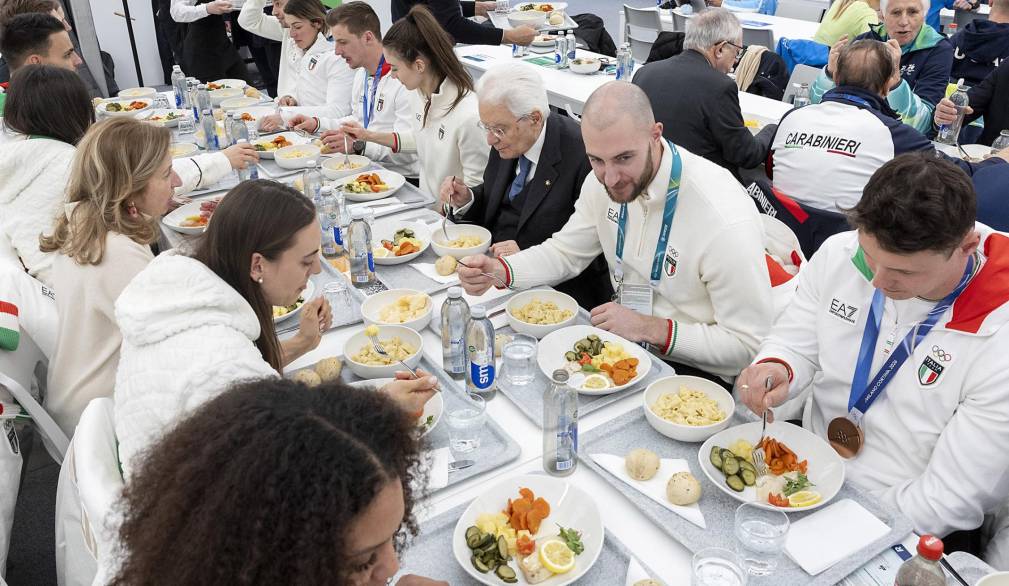 Cortina si tinge d’oro, leggendaria Brignone davanti a Mattarella