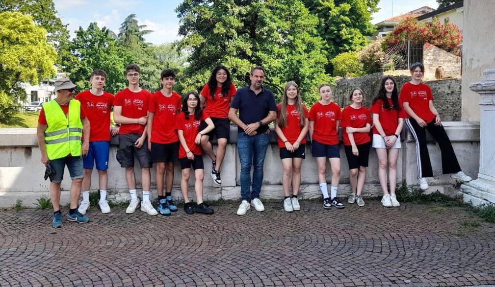 La carica dei mille adolescenti pronti “Affare fatica!”