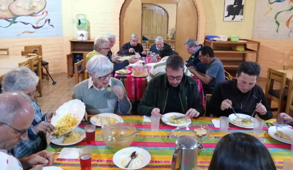 Martedì 20 gennaio: pasto di accoglienza, dopo l’arrivo del Vescovo e dei missionari