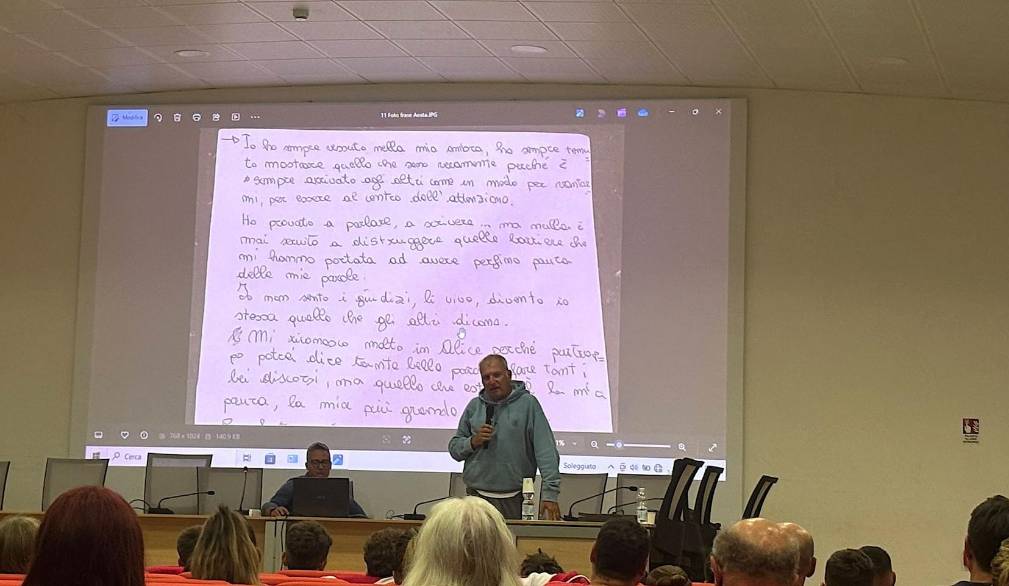 Casale: “Alziamo lo sguardo contro bullismo e cyberbullismo”