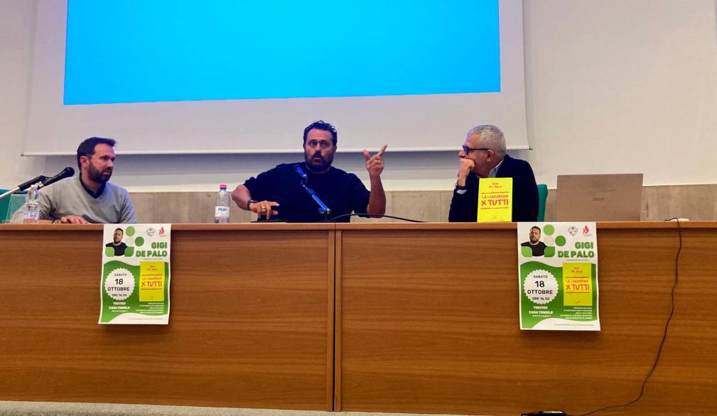 Tutti siamo “leader” Tutti siamo “leader”