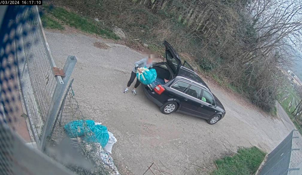 Ecovandali intrappolati Ecovandali intrappolati