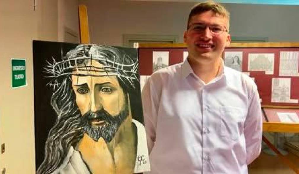 L’artista Giovanni Colbertaldo, le cui opere sono esposte al centro Frassati L’artista Giovanni Colbertaldo, le cui opere sono esposte al centro Frassati