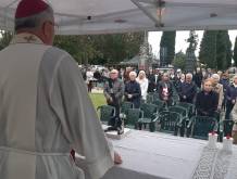 Celebrazione in cimitero a Treviso presieduta dal Vescovo