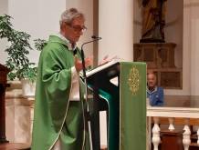 “Grazie per essere un vero pastore”. La comunità di Galliera saluta don Renato de Lazzari