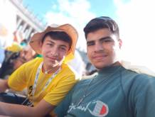 La storia: Giovanni e Shadi, profughi siriani, riuniti al Giubileo