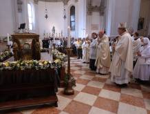 Peregrinatio corporis di san Pio X: messa con patriarca di Venezia Francesco Moraglia, in Cattedrale