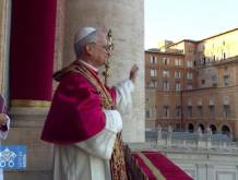 Leone XIV, le prime parole: La pace sia con tutti voi”