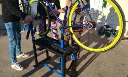 I giovani di San Paolo, San LIberale, Santa Bona e Monigo imparano a riparare le biciclette