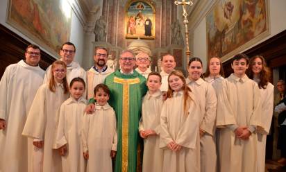 Dosson e Frescada: un grande abbraccio collettivo a don adriano