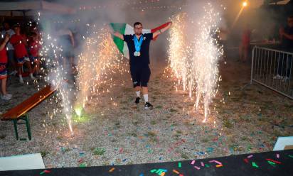 Vedelago, evento in piazza per celebrare Gianmaria Roncato, un vincente in piscina