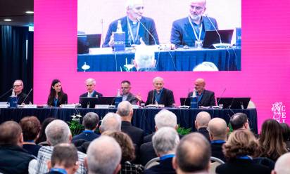 Dopo l’Assemblea sinodale, i Vescovi ad Assisi sulle priorità. Mons. Tomasi: “Sinodalità da vivere”