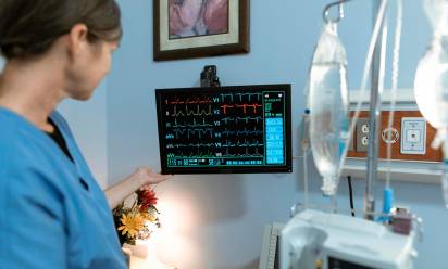 Morte cardiaca improvvisa: nonostante il risalto mediatico, i numeri sono in costante diminuzione