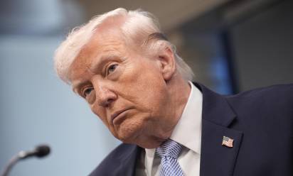 epa12872501 US President Donald Trump briefs the media on Iran from the James S Brady Press Briefing Room of the White House in Washington, DC, USA, 06 April 2026. EPA/YURI GRIPAS / POOL
