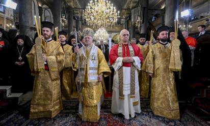 Papa Leone XIV, appelli alla pace in Turchia e Libano