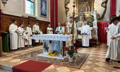 Alcuni momenti delle celebrazioni vissute nelle varie parrocchie, Castelcucco, Monfumo e Castelli