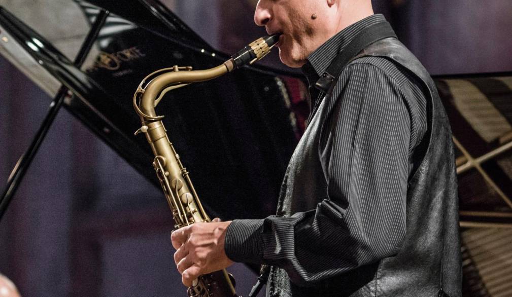 Pietro Tonolo e il suo sax.