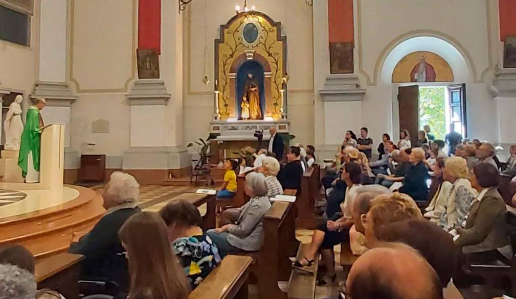 15 anni in una fase inedita: il saluto di S. Maria del Rovere e S. Pio X a don Adelino Bortoluzzi