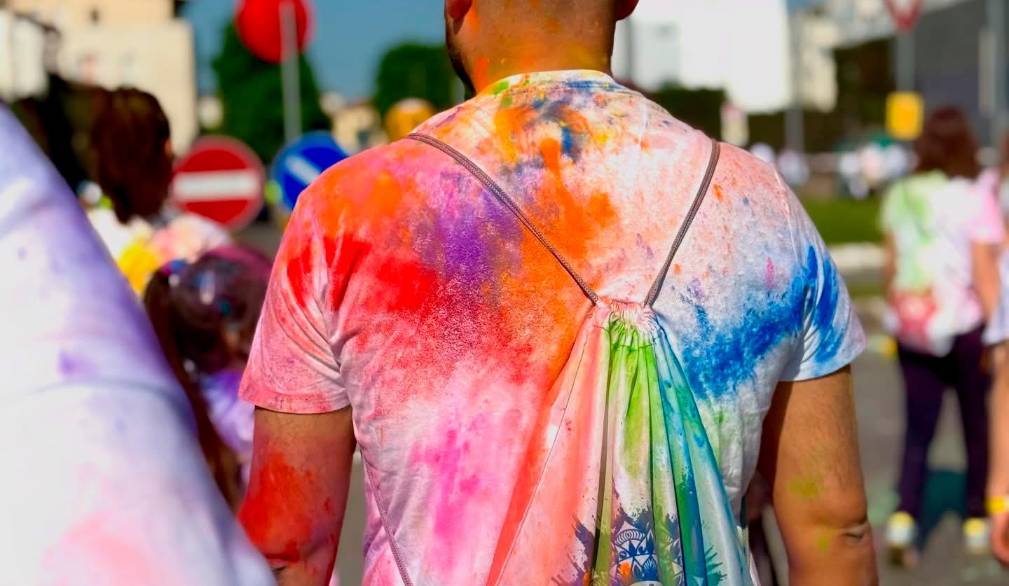 Mogliano, con “Spingimi a camminare” i colori dell’inclusione