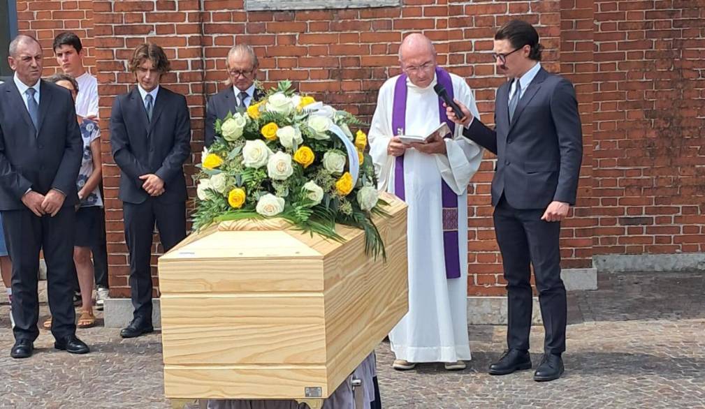 In duemila a Onigo al funerale di don Lino Bertollo