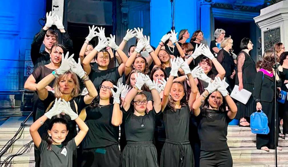 Loreto: il bel messaggio del coro Mani bianche di Vedelago