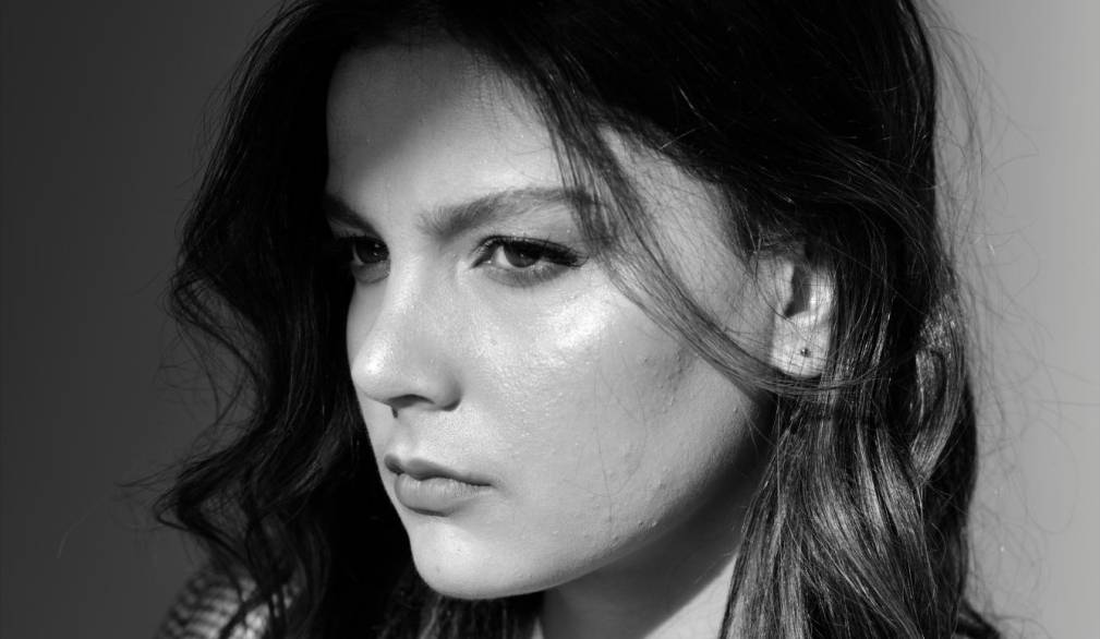 Intervista alla giovane pianista Maya Oganyan: l’arte va al di là dei conflitti in corso