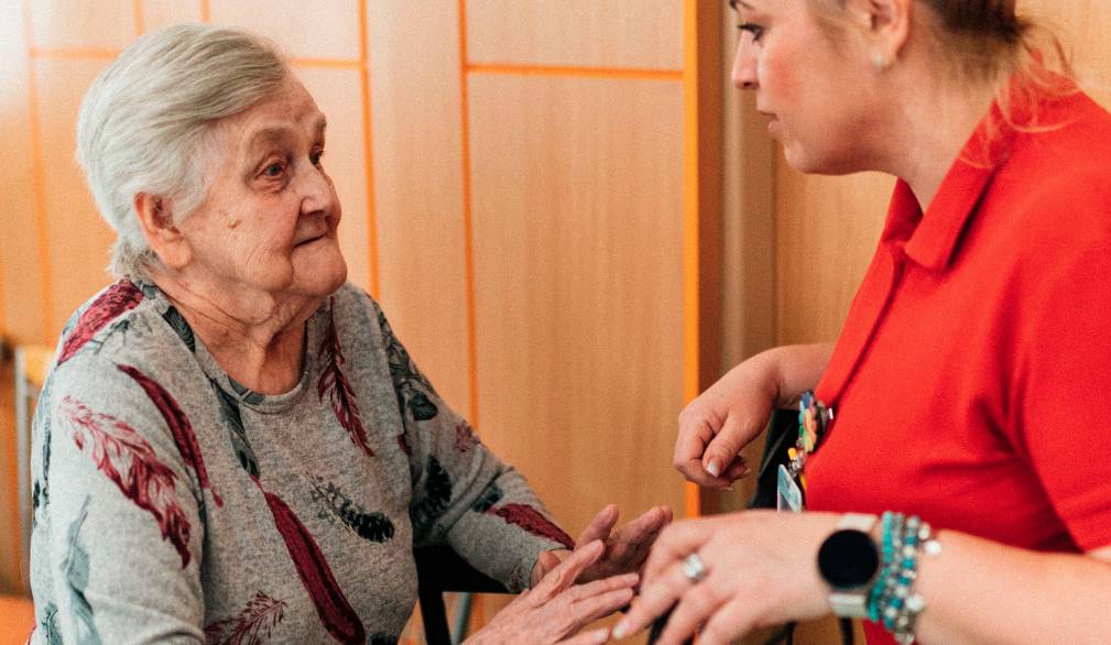 “Il lavoro delle donne tra l’invisibilità familiare, sociale e professionale”