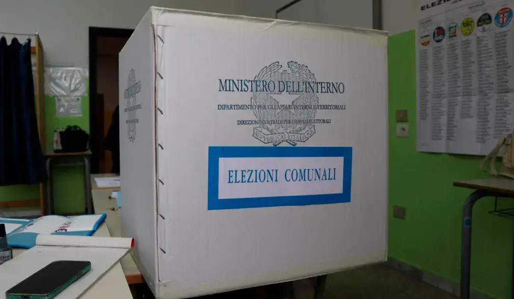 DIRETTA COMUNALI. Iniziato lo scrutinio, a Venezia, centrodestra avanti, cala la partecipazione